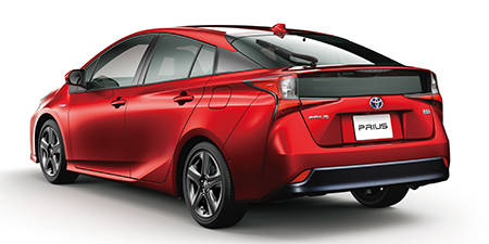 Toyota Prius 4 — изображение 2